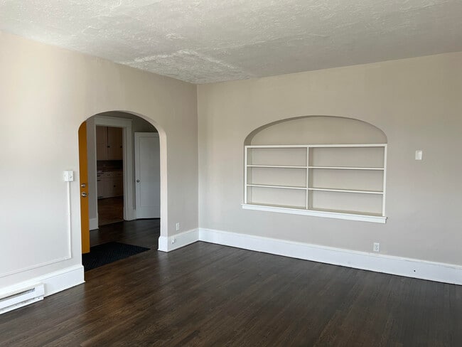 Photo - 1444 Woodland Ave NW Unit #3