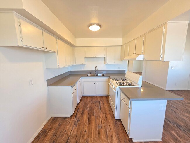 8342 Columbine Ave Unit C