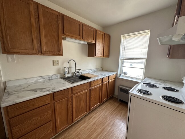 Photo - 520 Wabash Ave Condo Unit 15