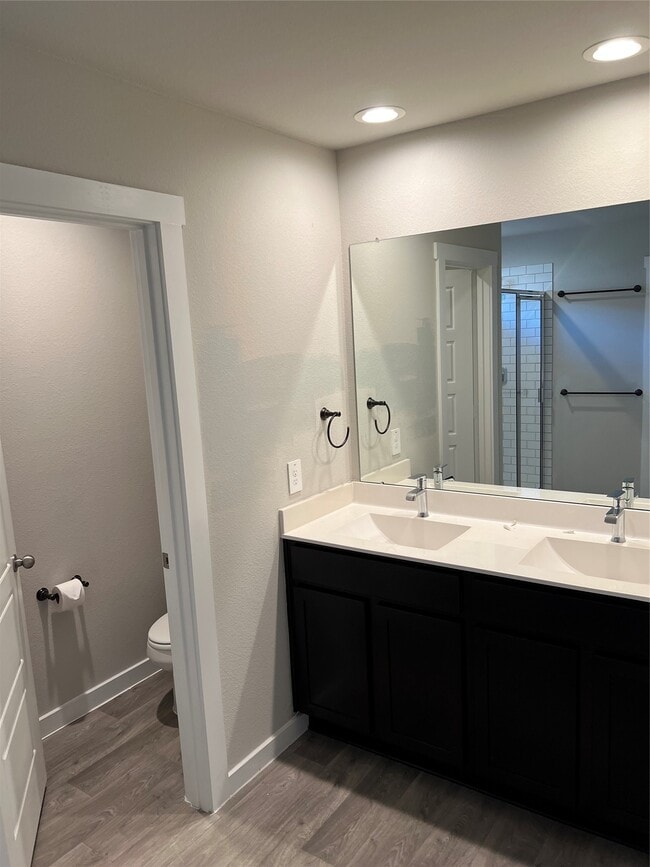 Photo - 12711 Sydenham Hl Ln