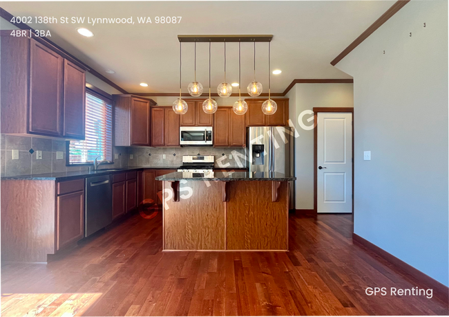 Photo - 4002 138th St SW