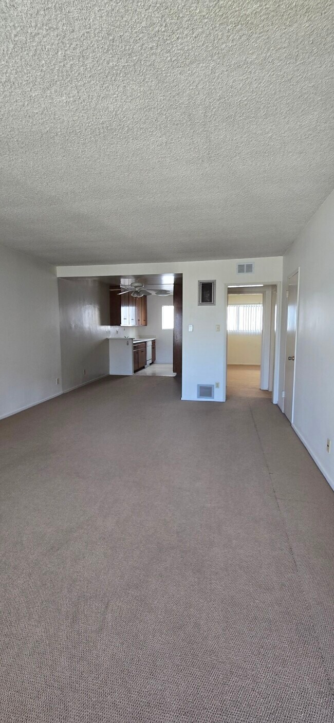 Photo - 1828 Prosser Ave