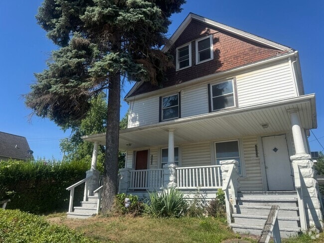 Building Photo - 2958 E 71st St Unit 2958 E 71 ST -  2 Up Rental