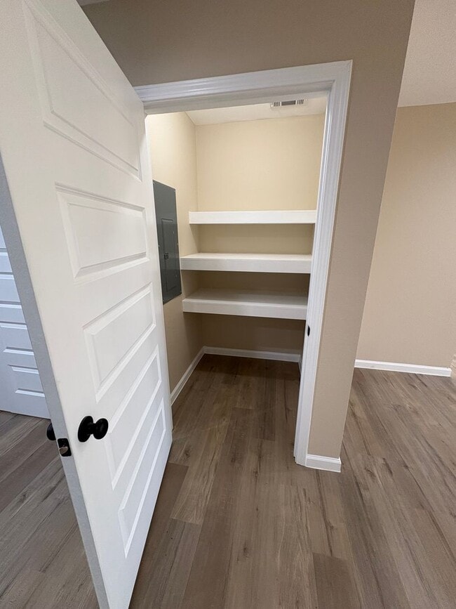 Photo - 1806 Teston Ln Unit C