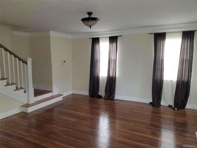 Photo - 301 N Capitol Pkwy