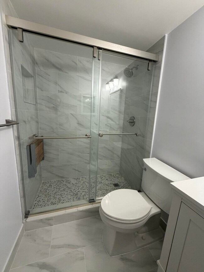 Photo - 1605 S US Hwy 1 Unit A104