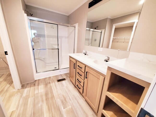Photo - 9340 Starboard Dr