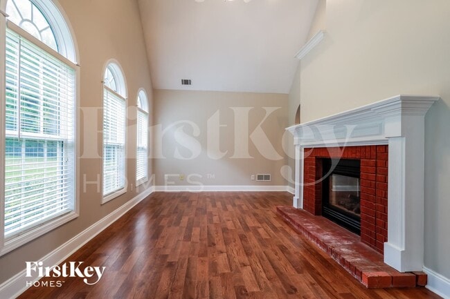 Photo - 7024 Memory Ln