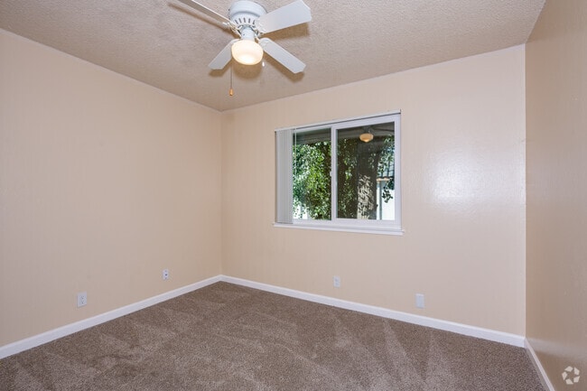 3BR, 2BA - 1,050SF - Third Bedroom