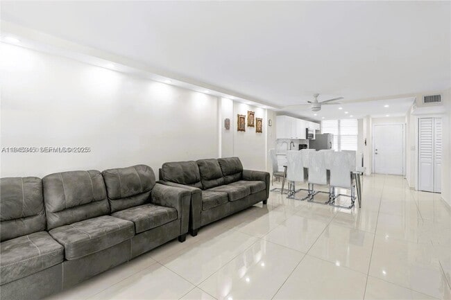 Photo - 2600 NW 49th Ave Unit 112