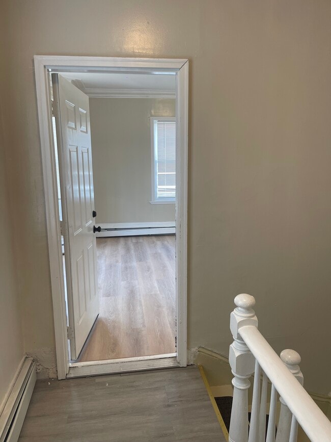 Photo - 30 Pekin St Unit Apt2