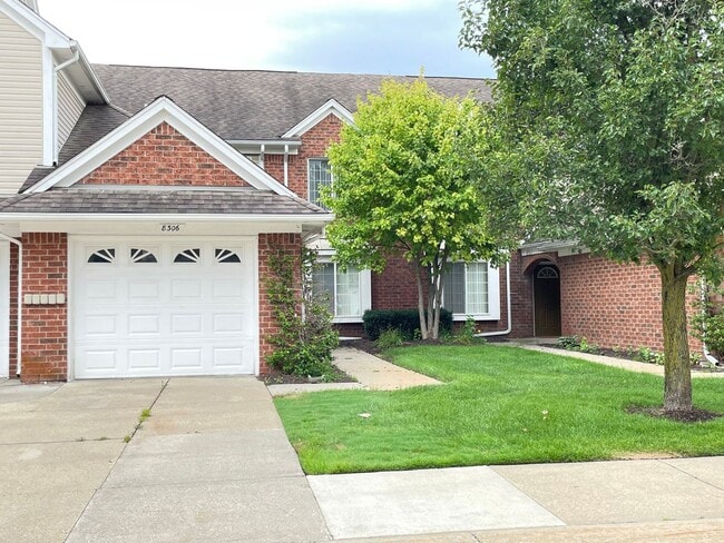 Photo - 8306 N Annsbury Cir
