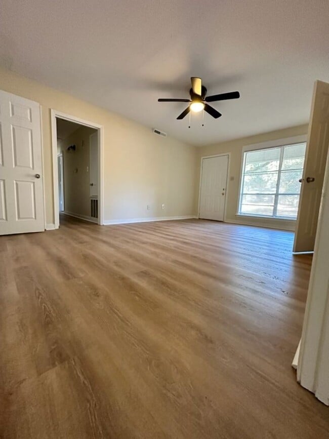 Photo - COMING SOON!! 3 Bed/2 Bath Home in Northea...