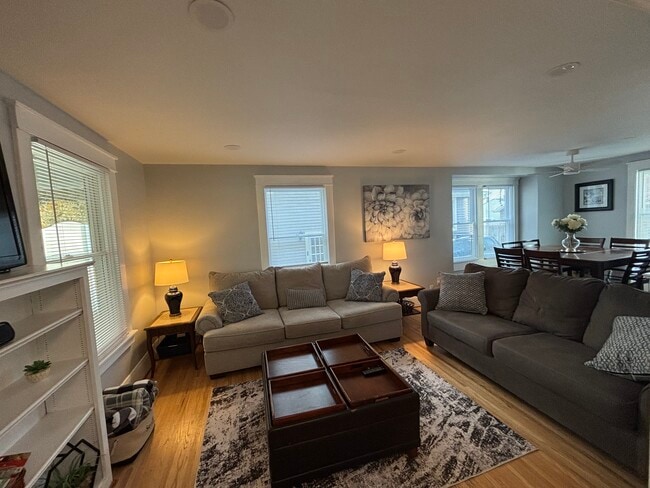 Photo - 18 Deland Park a