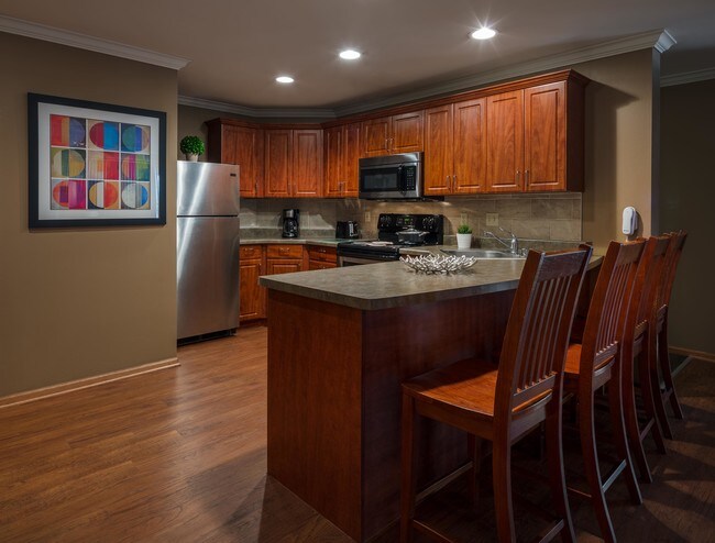 Photo - 613 Maggie Frances