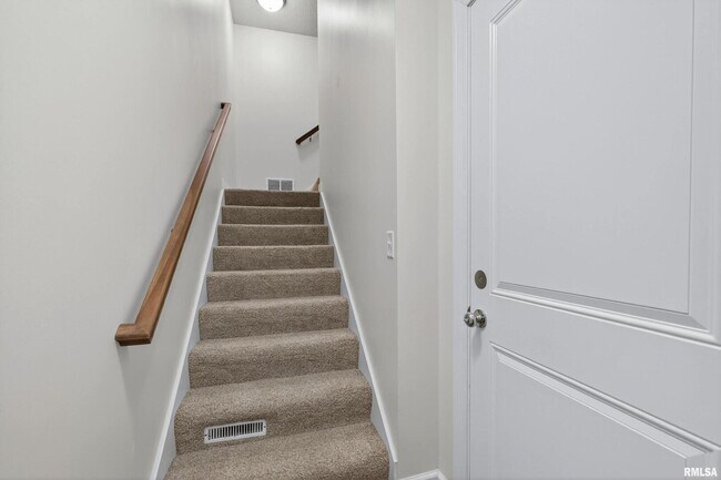 Photo - 4833 Lauren Ln