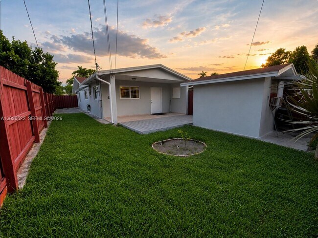 1005 SW 30th St Unit 1007