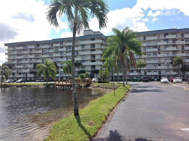 Photo - 250 Jacaranda Dr Unit 507