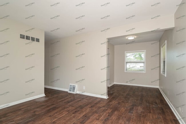 Photo - 9923 Timothy Ln