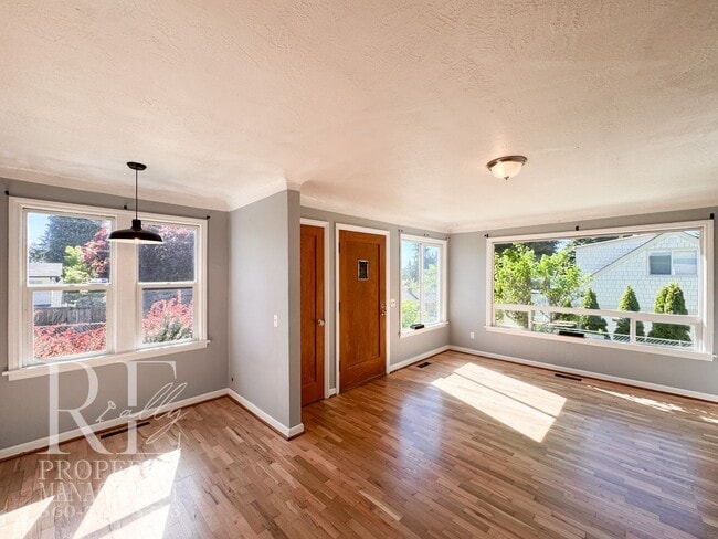 Photo - Timeless Charm Meets Comfort – 2-Bedroom Brick Home with Fireplace & Fenced Yard