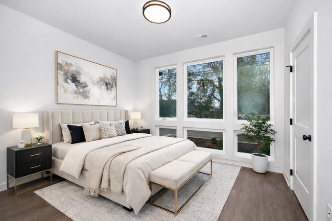 Photo - 2514 Freeman Rd SW
