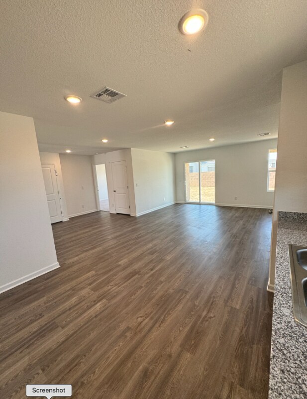 Photo - 1820 Emily Dr