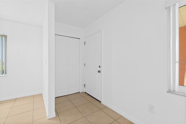 Photo - 2258 S Daytona Ave