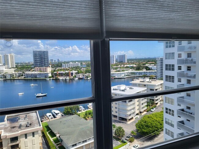 Photo - 137 Golden Isles Dr Unit 1510