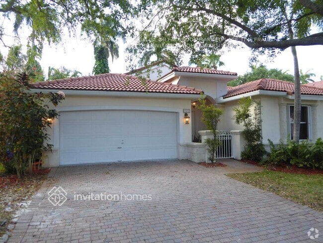 Building Photo - 3432 SW 51st St Rental
