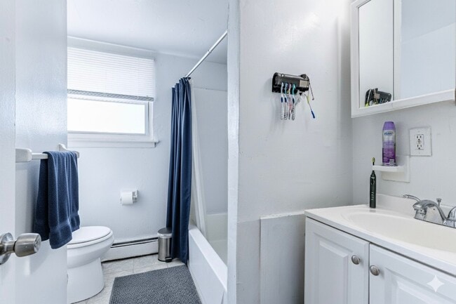 Photo - Oak Ridge Apartments
