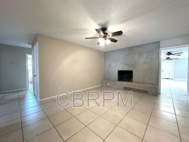 Photo - 4411 27th St