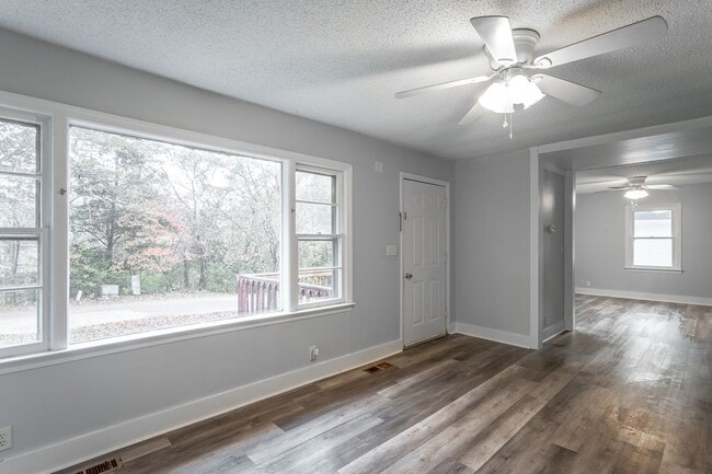 Photo - 11213 Dayton Pike Unidad A