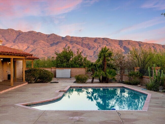 Photo - 4 bedroom 2.5 Bath