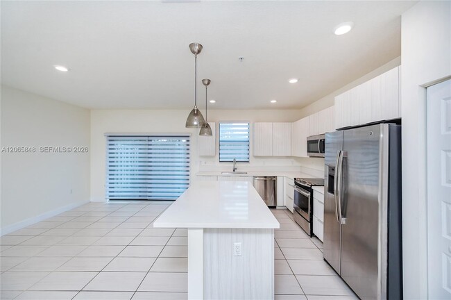 Photo - 10461 NW 82nd St Unit 10