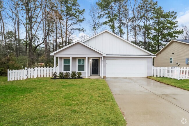 Building Photo - 238 Red Clover Rental