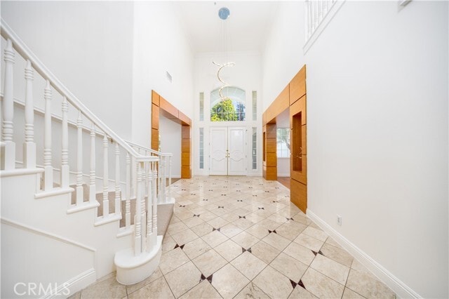 Photo - 68 E Longden Ave