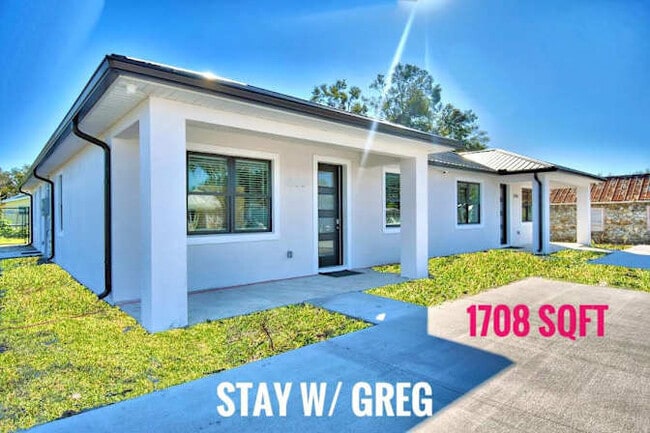 Building Photo - 550 Battle Ave