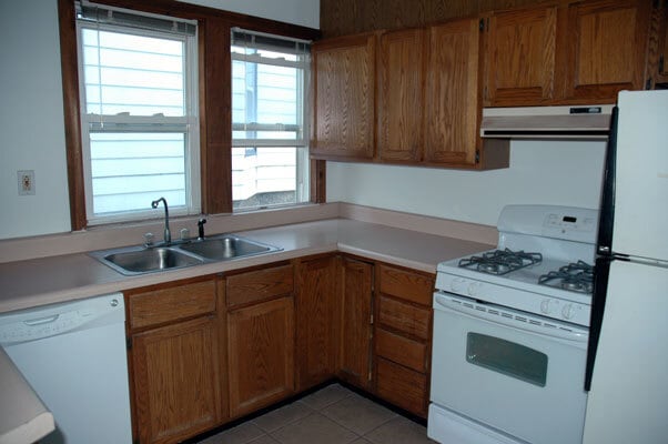 Photo - 1115 E Burlington St Unit 1115