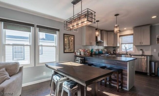 Photo - 34 Heights Ave