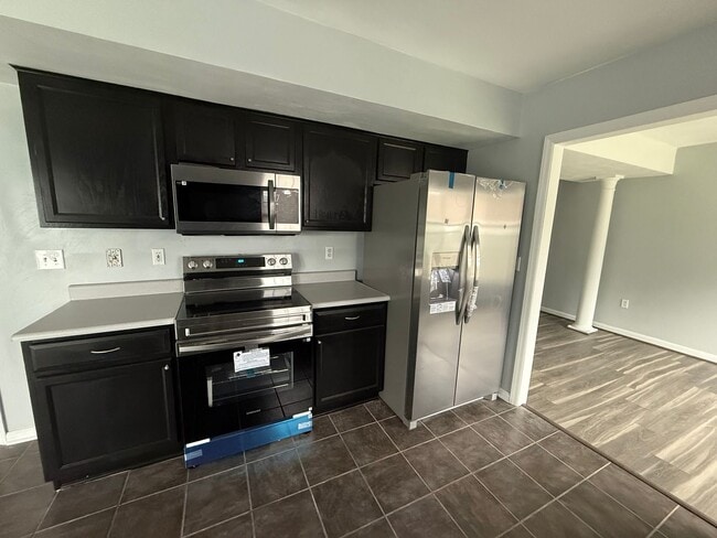 Photo - 4826 Golfview Dr NE