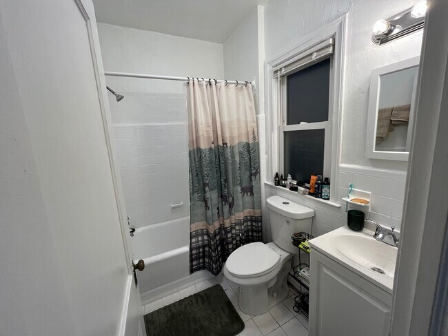 Photo - 20 Veterans Sq Unit B1