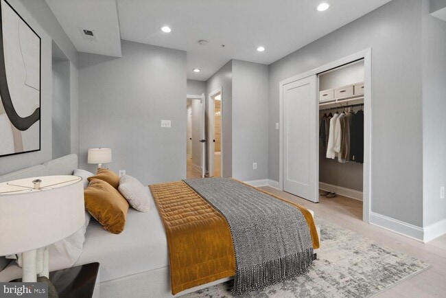 Photo - 1232 Trinidad Ave NE