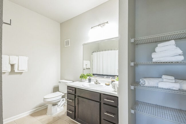 Villas at Colt Run Apartments