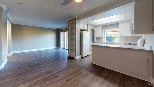 Building Photo - Rancho Vista Rental