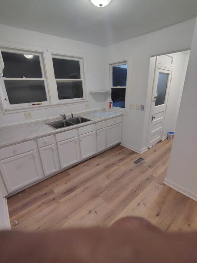 Photo - 4129 S Calhoun St