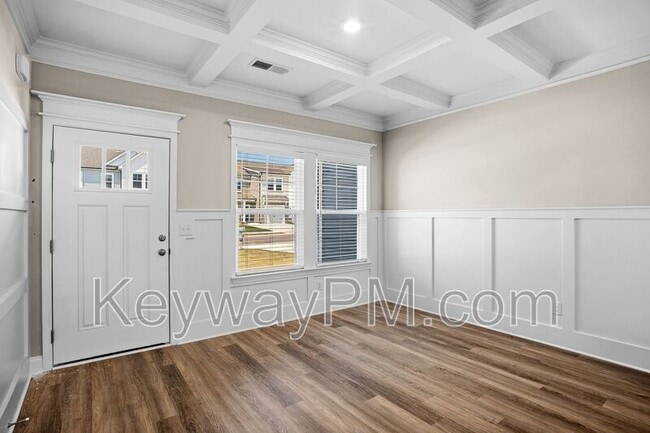 Photo - 2106 Denmark Ave SE