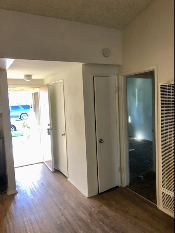 Photo - 1825 W Maple Ave