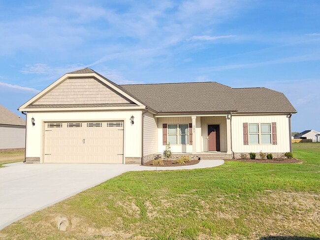 Building Photo - 205 Fitzgerald Dr Rental