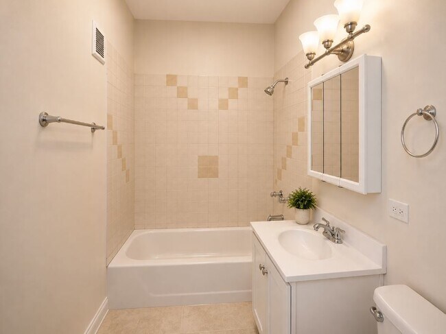 3221 W Division St Unit 3S