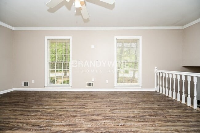 Photo - 5515 Scofield Rd